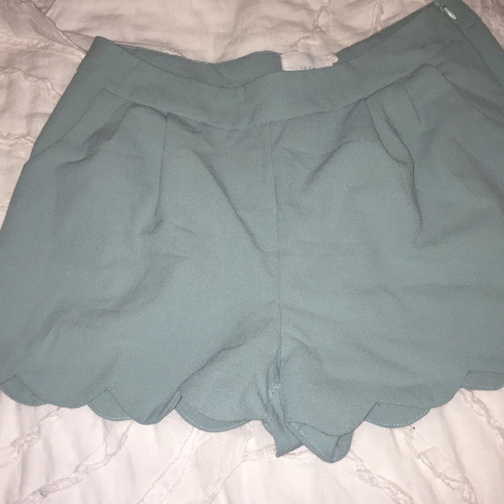Lush shorts